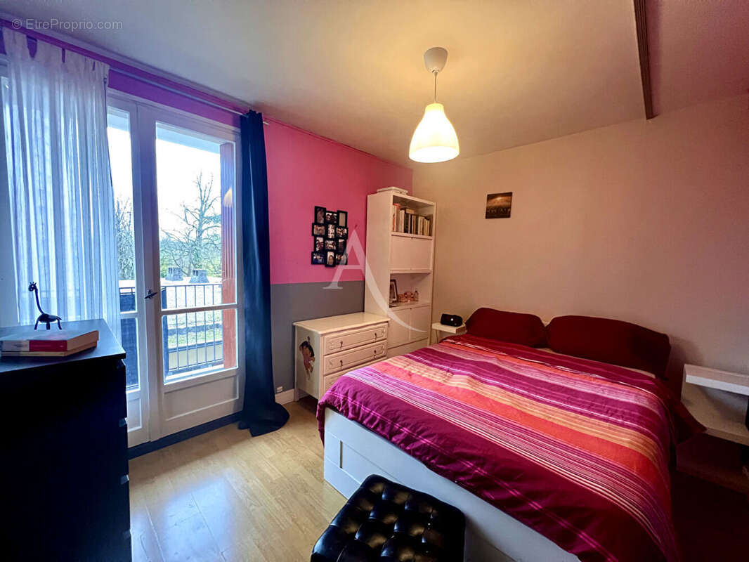 Appartement à THORIGNY-SUR-MARNE