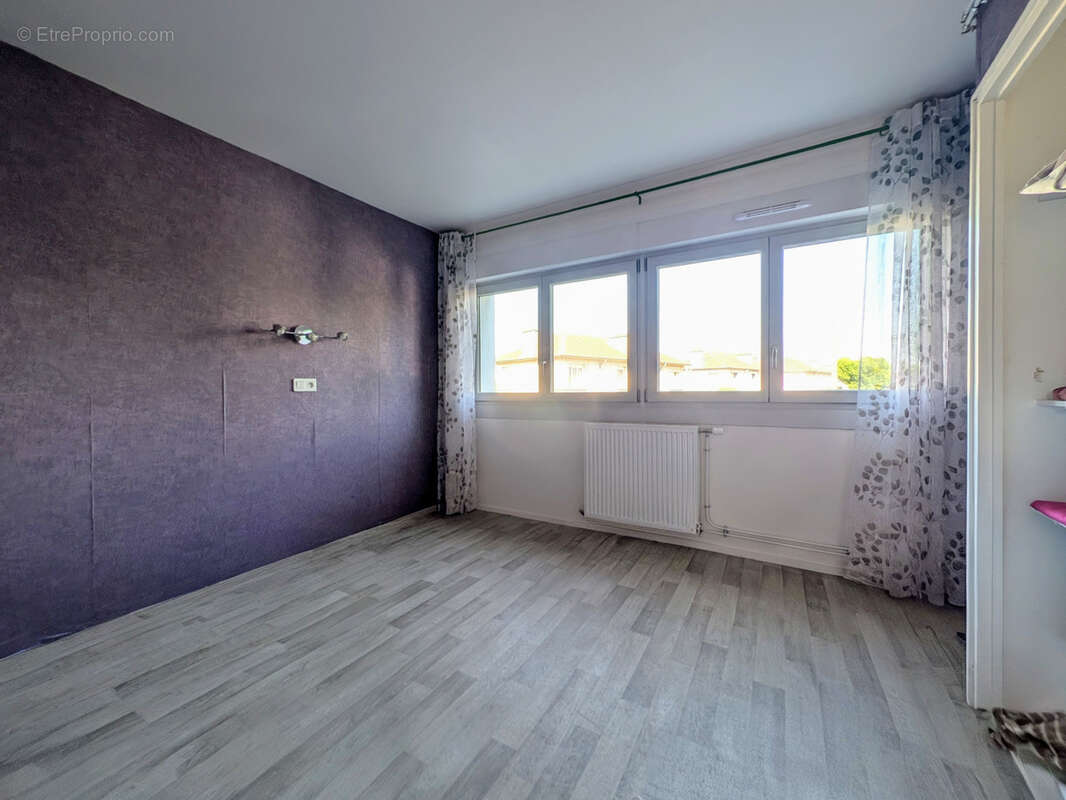 Appartement à JARVILLE-LA-MALGRANGE