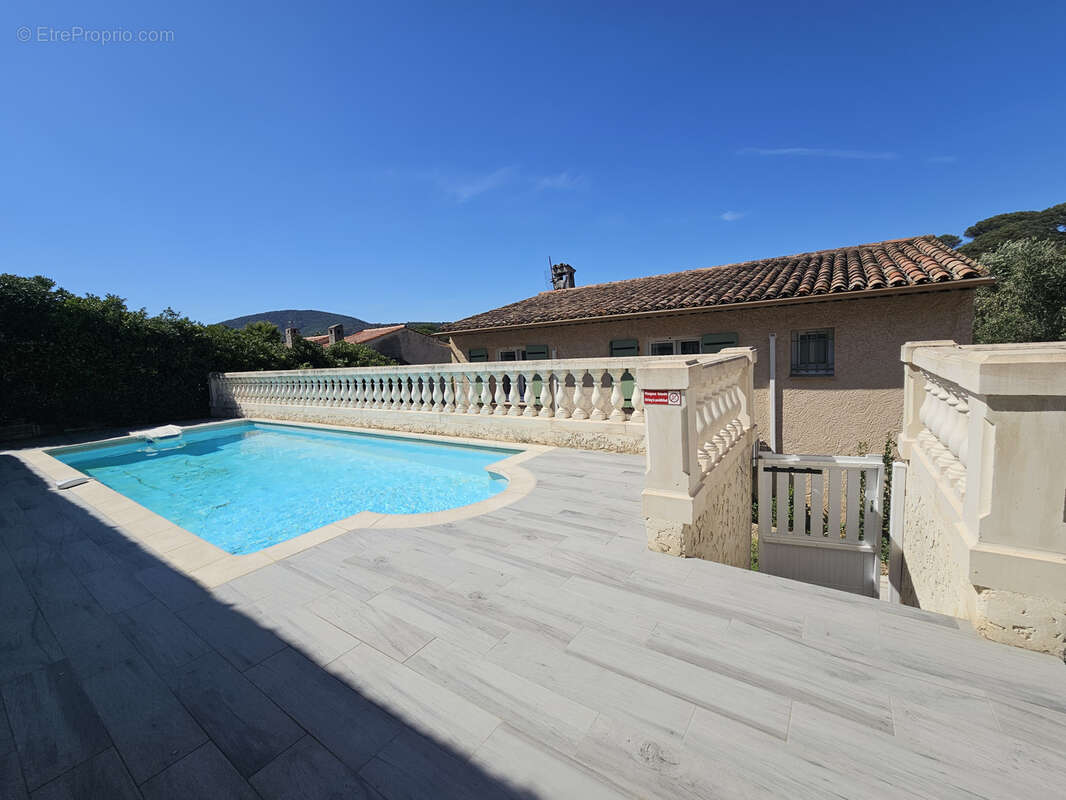 Grande villa de 6 pieces proche du centre-ville de sainte-maxime - photo 11