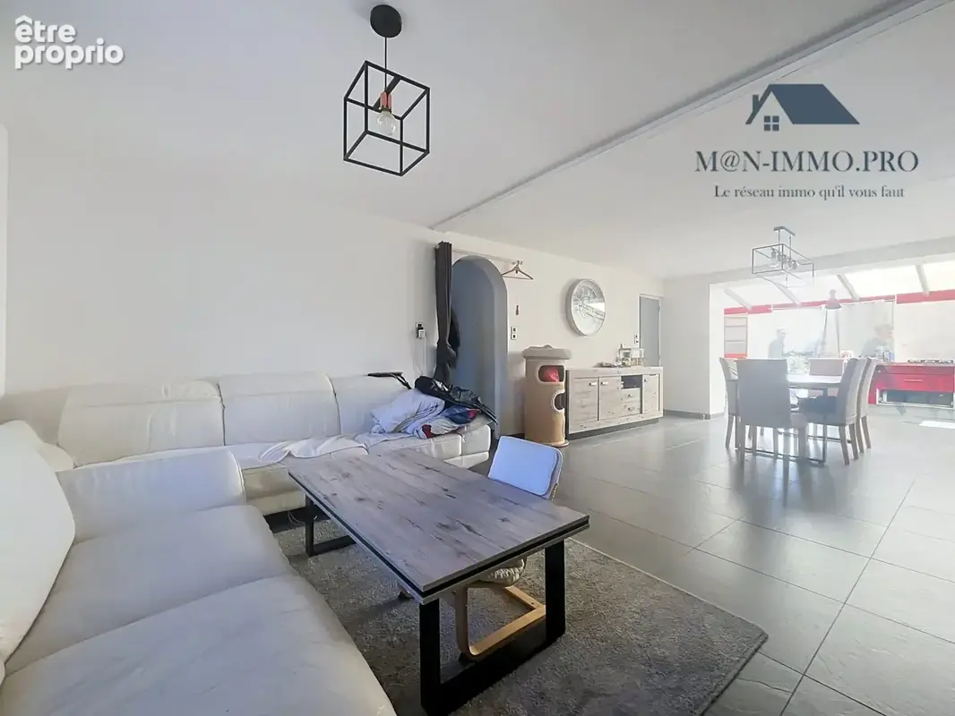 Maison 5 pièces 113 m² à vendre à Vieux-Berquin (59232) - photo 5