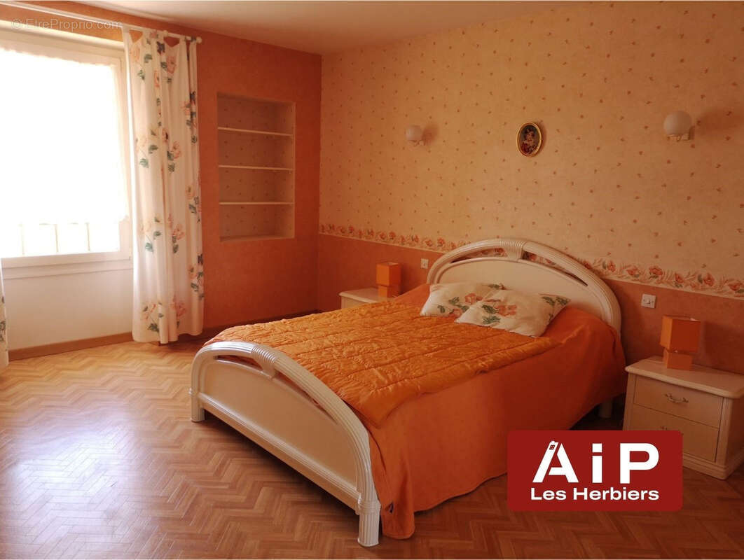 Maison familiale 246 m2 - 4 chbr - double garage - photo 6