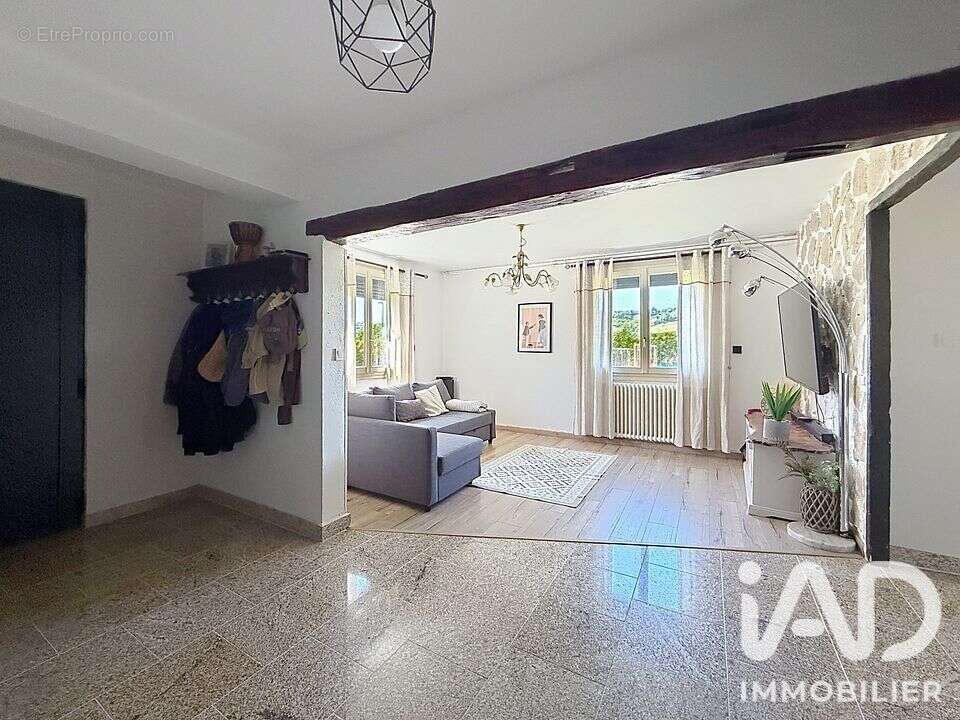 Maison 180 m² à Pont-Du-Casse  - photo 6