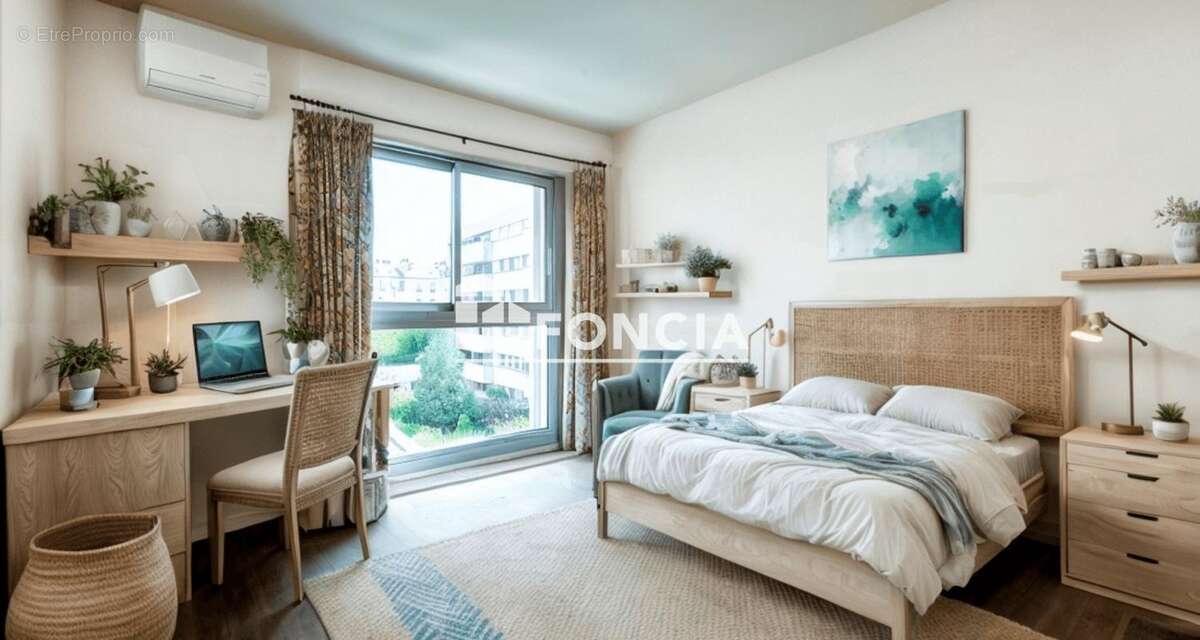 Appartement à PARIS-7E