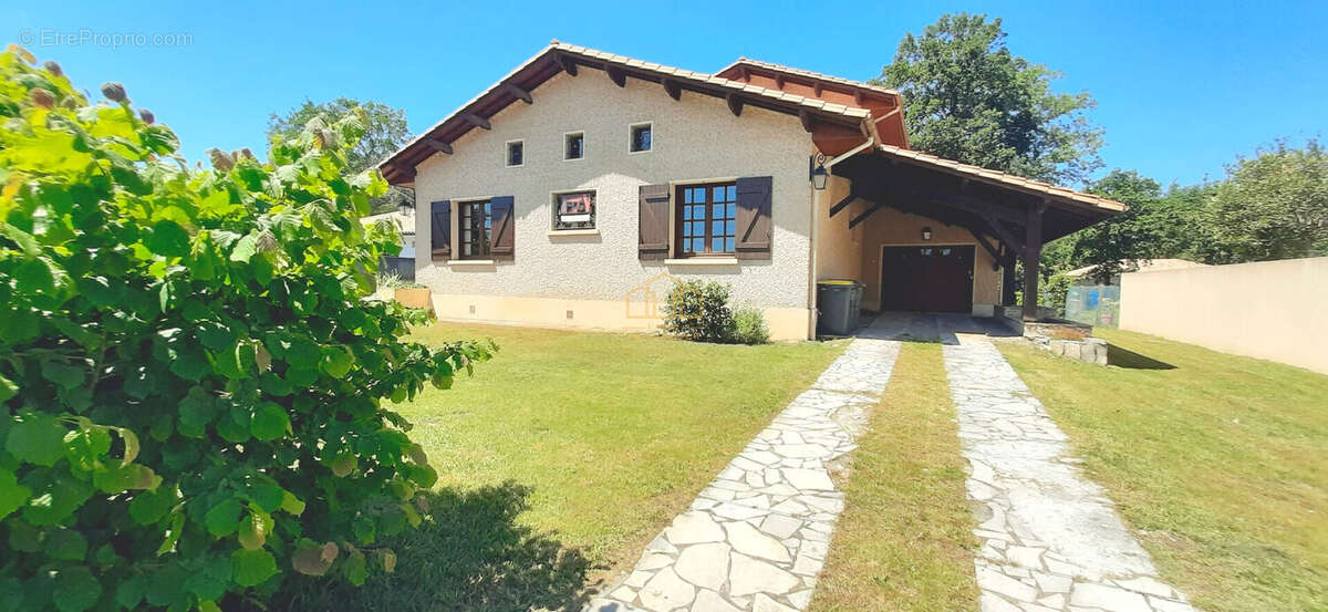 Maison avec garage et grand jardin à vendre à Gujan-Mestras - photo 18