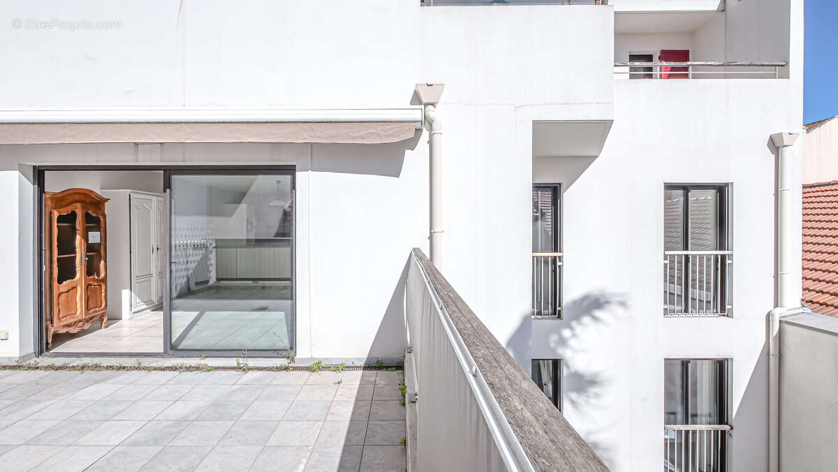 Appartement à HYERES