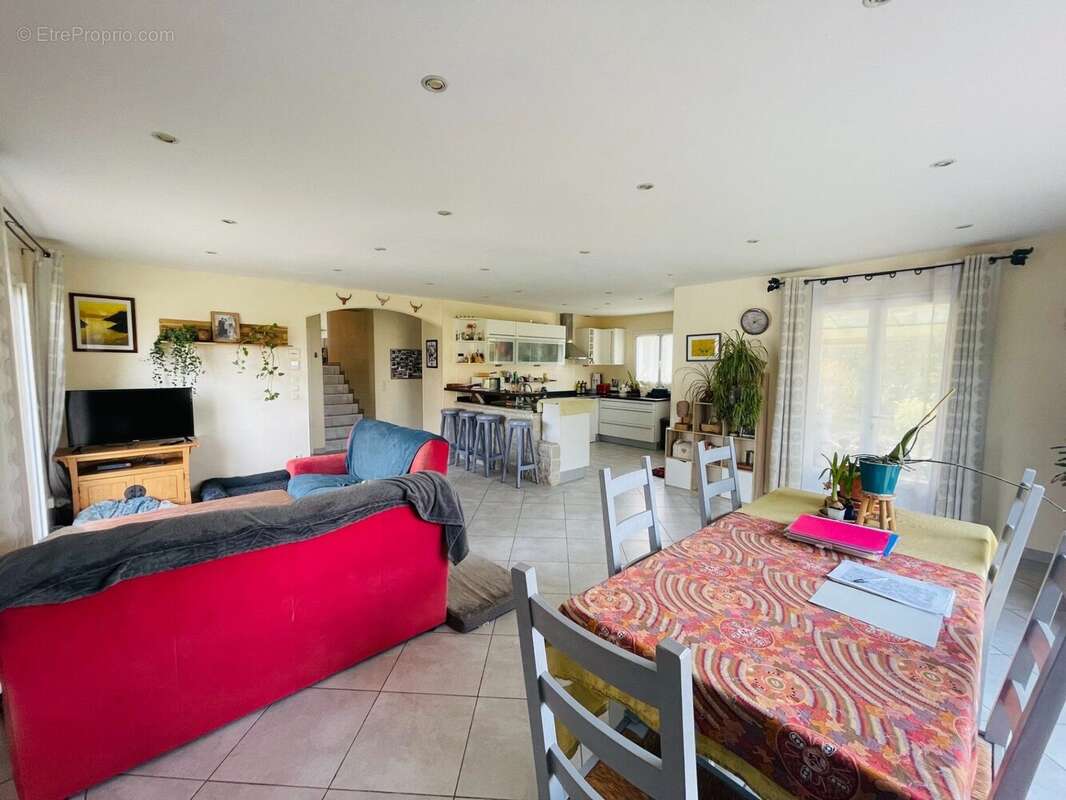 Maison 125 m² à Tersanne  - photo 4