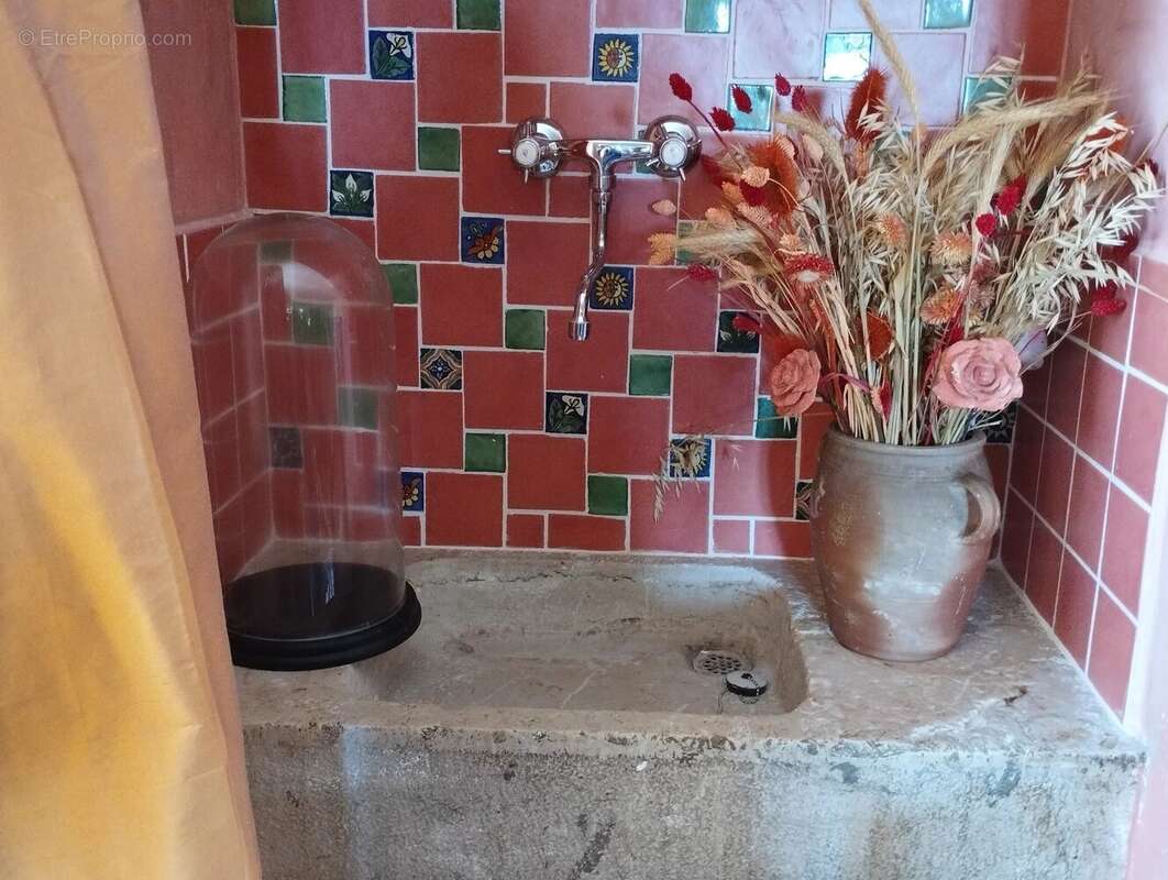Appartement à COURSEGOULES
