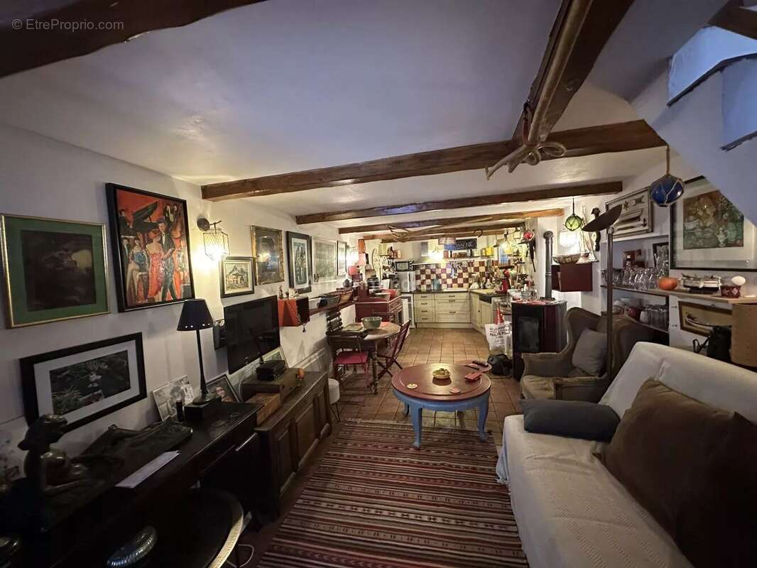 Maison à THORAME-BASSE