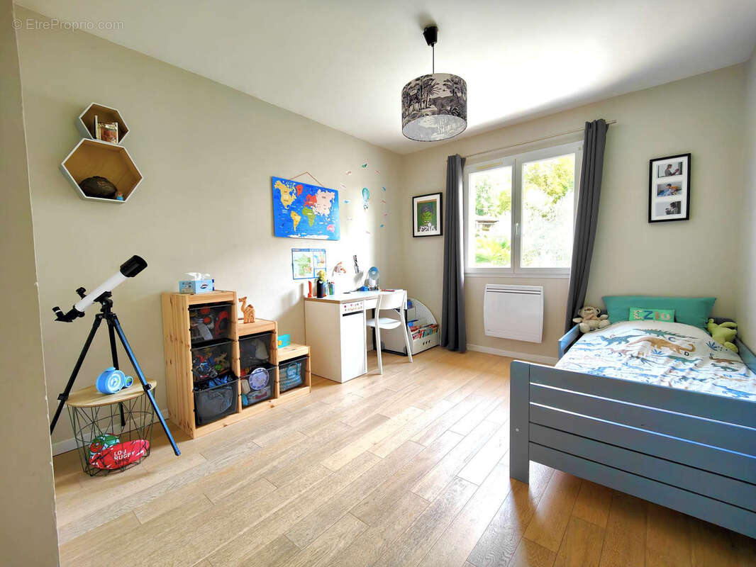 Maison à CIVRIEUX-D&#039;AZERGUES