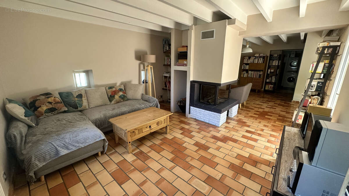 Maison à MONTMEYRAN