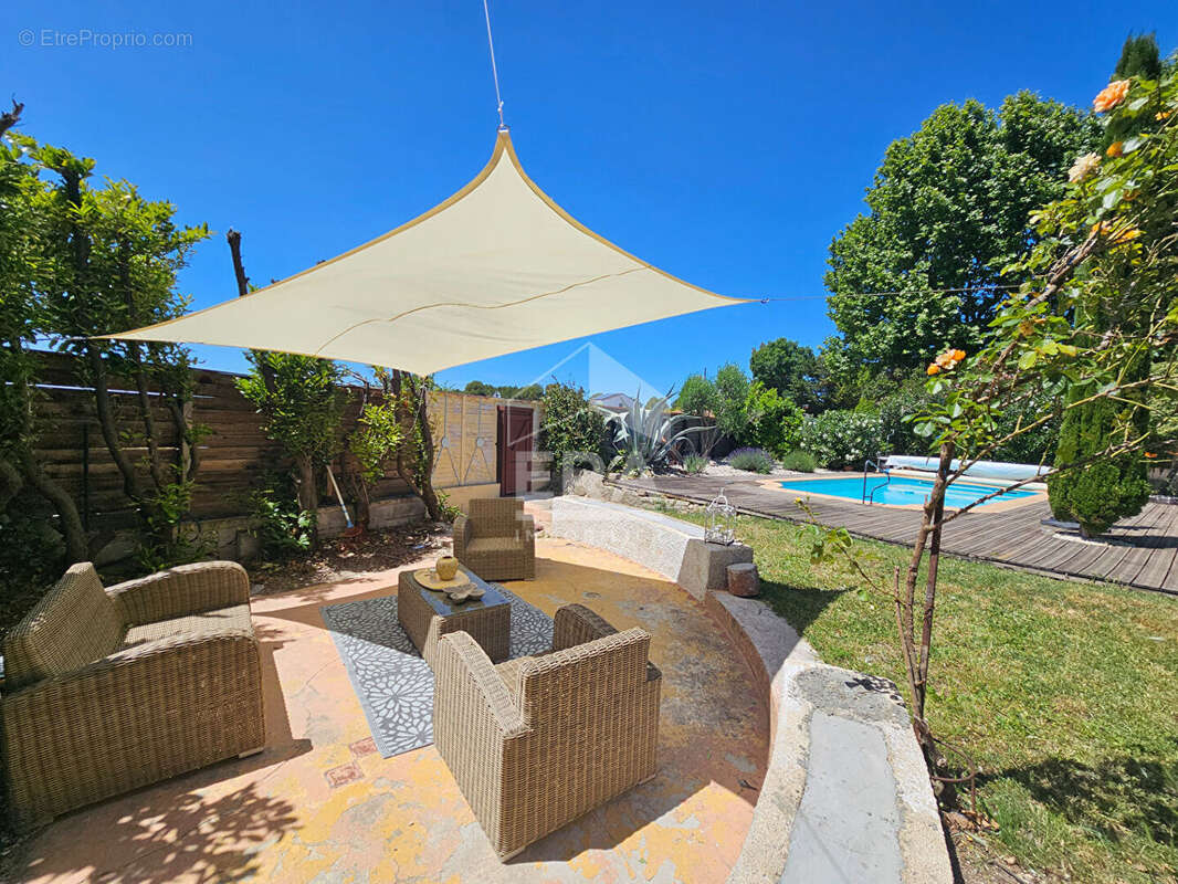 Maison à LANCON-PROVENCE