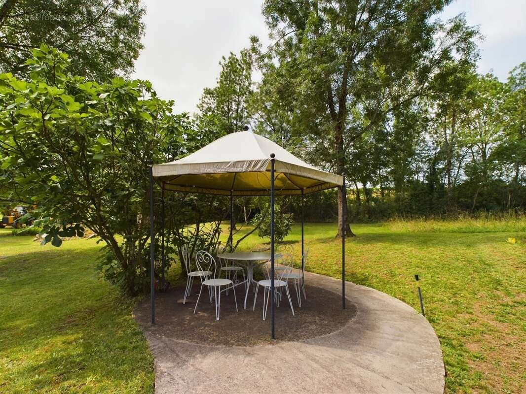 Maison à CORDES-SUR-CIEL