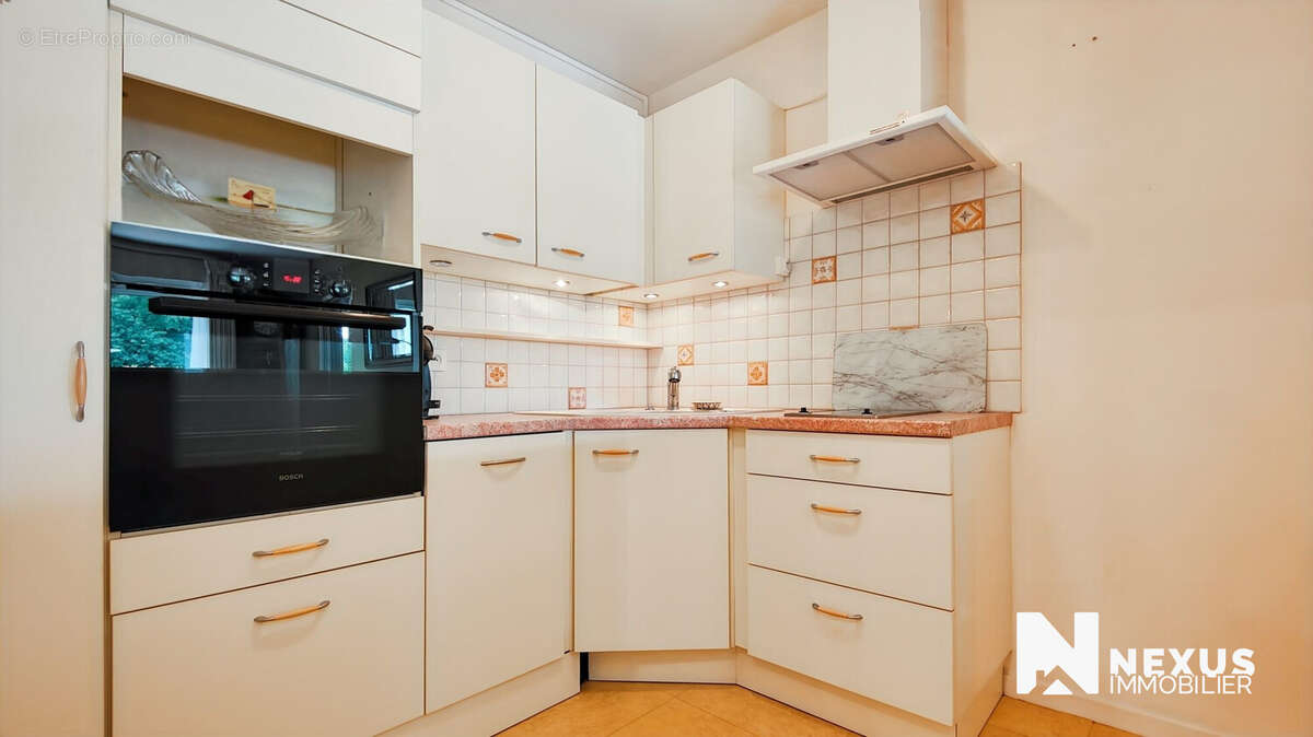 cuisine - Appartement à MONT-SAINT-AIGNAN