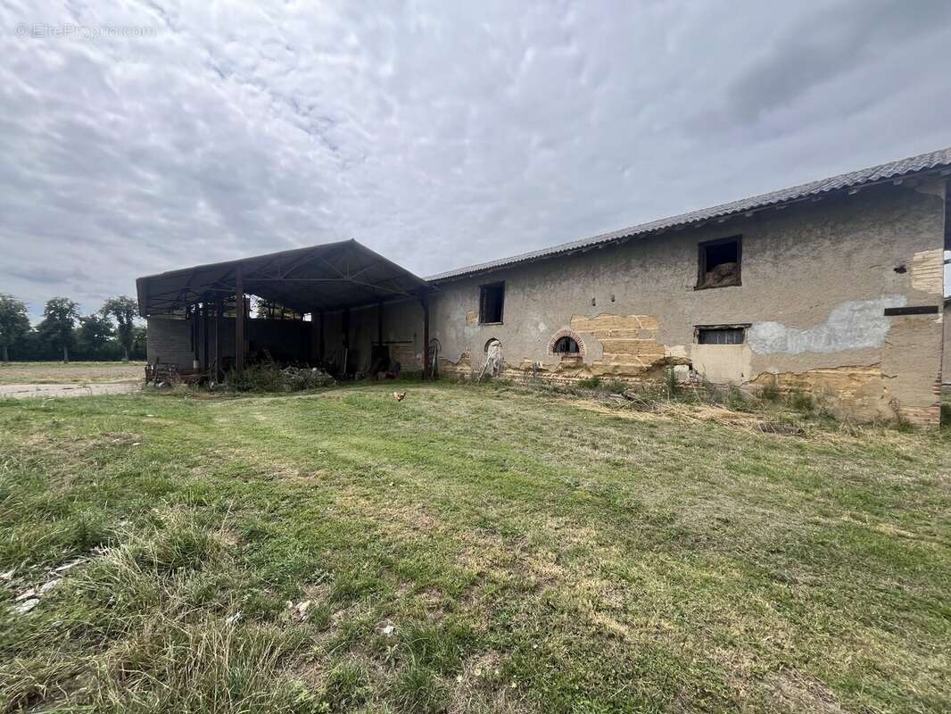 Maison 218 m² à Bouligneux  - photo 5