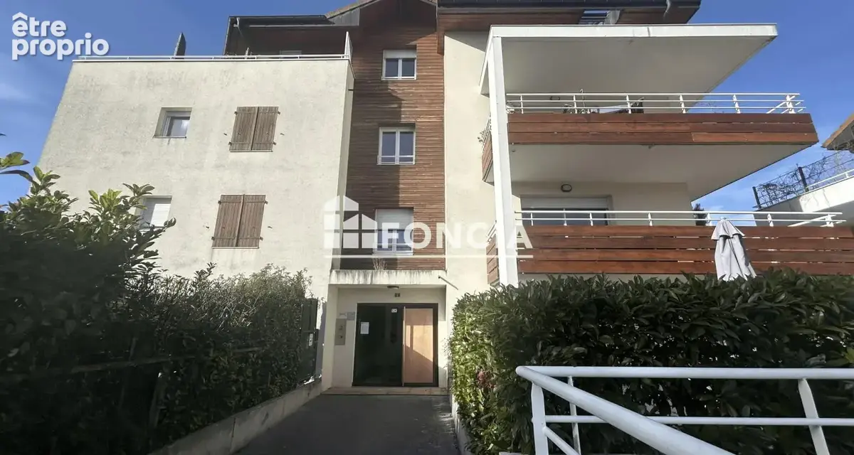 Appartement à VETRAZ-MONTHOUX