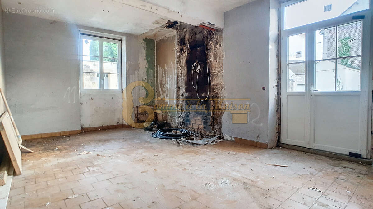 Appartement à TRACY-LE-MONT