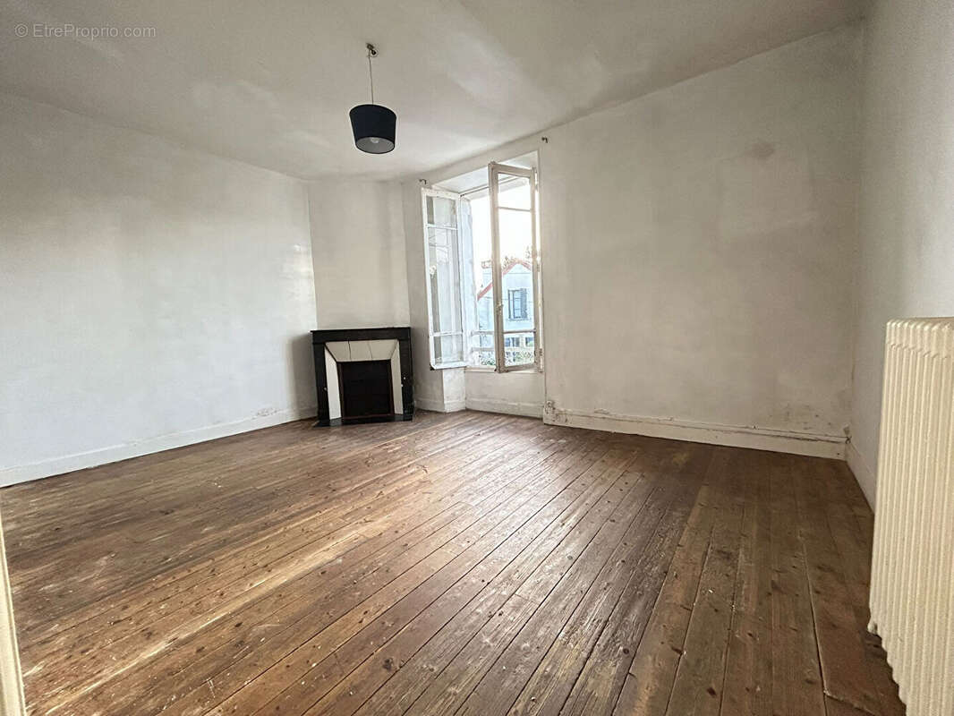 Maison à MORET-SUR-LOING