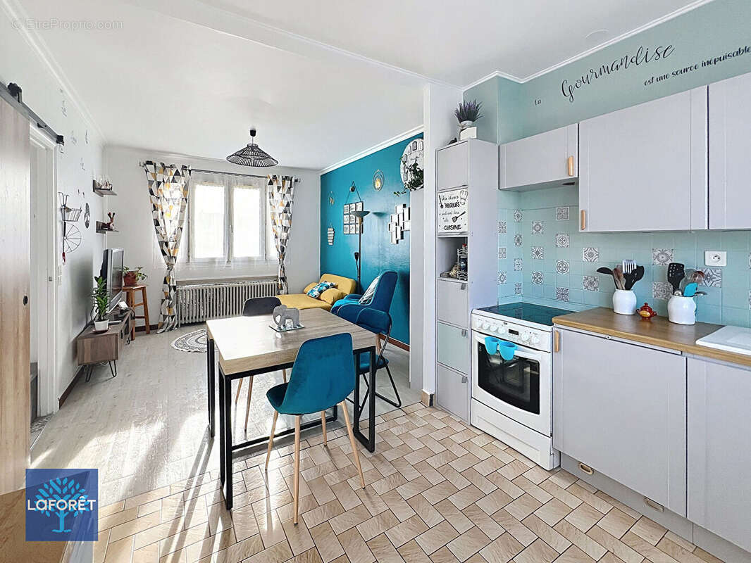 Maison à CORBEIL-ESSONNES