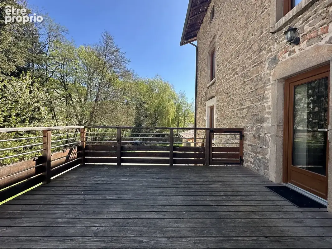 Maison 10 pièces 190 m² à vendre à Beaujeu (69430) - photo 7