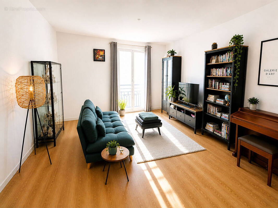 Appartement à PARIS-18E