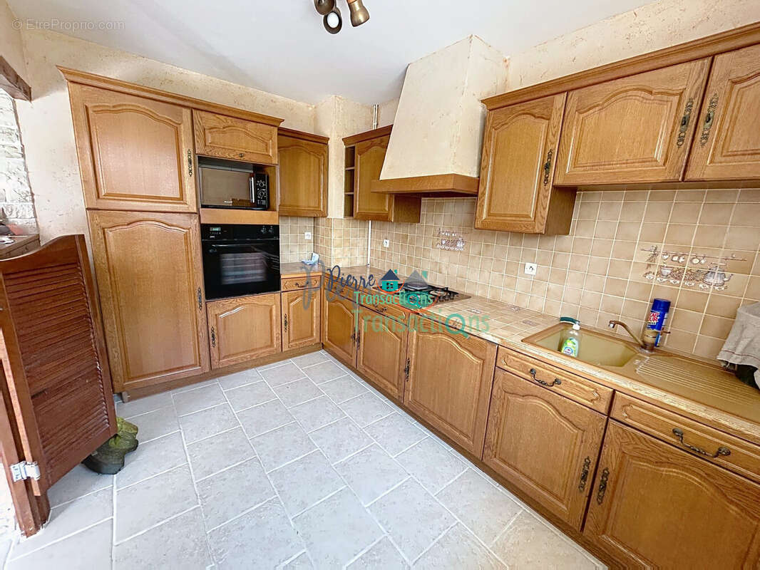 Maison 118 m² à Saint-Maurice-D'etelan  - photo 5