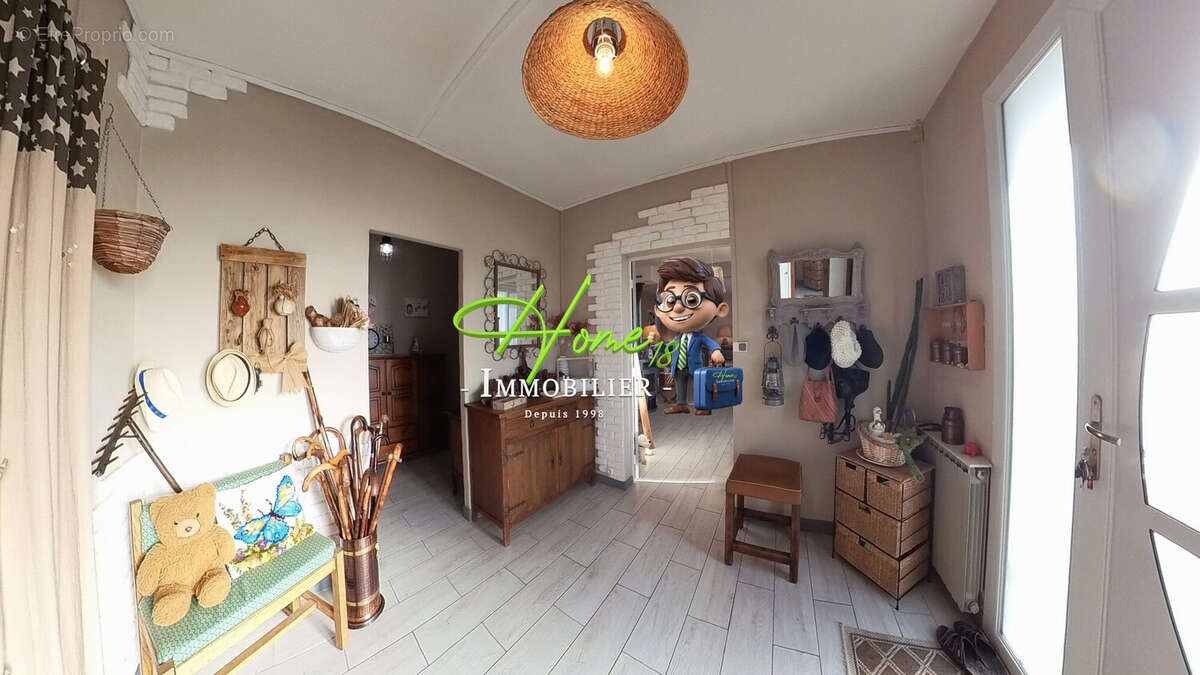 Maison à SAINT-GEORGES-SUR-MOULON