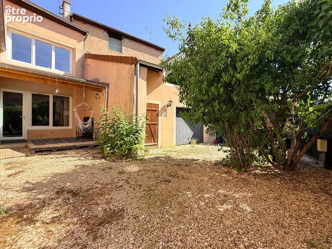 Maison à VELARS-SUR-OUCHE