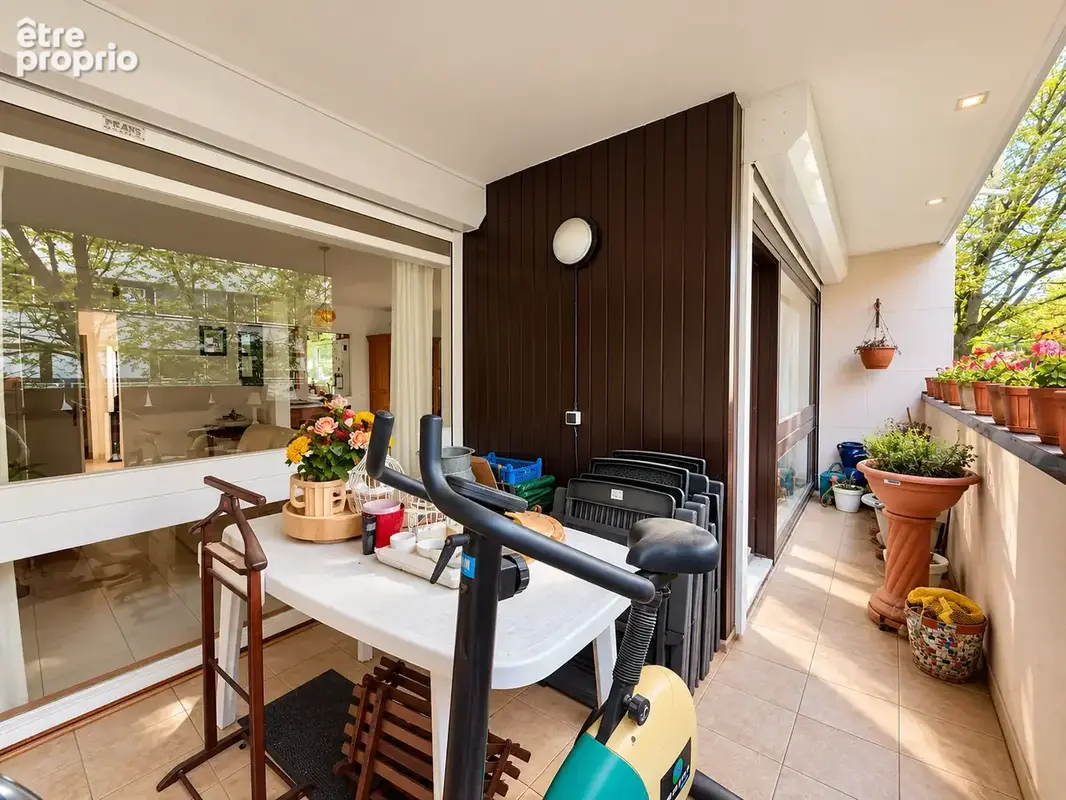 LILLE SAINT-MAUR - T4 de 126m2 avec double Terrasse, Garage et Cave - photo 12