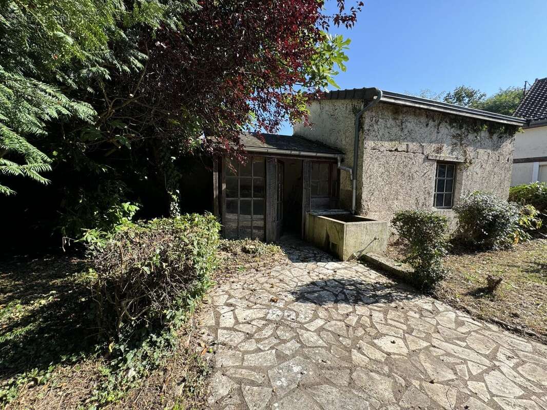 Maison 150 m² à Lignieres  - photo 22