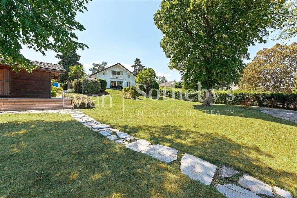 Villa pieds dans l’eau Anthy-sur-Léman - photo 5