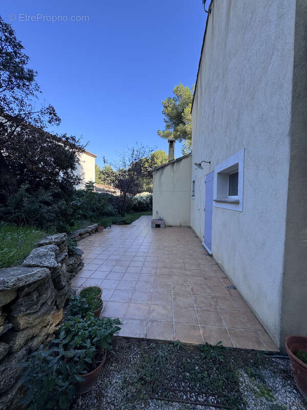 Maison à CORNILLON-CONFOUX