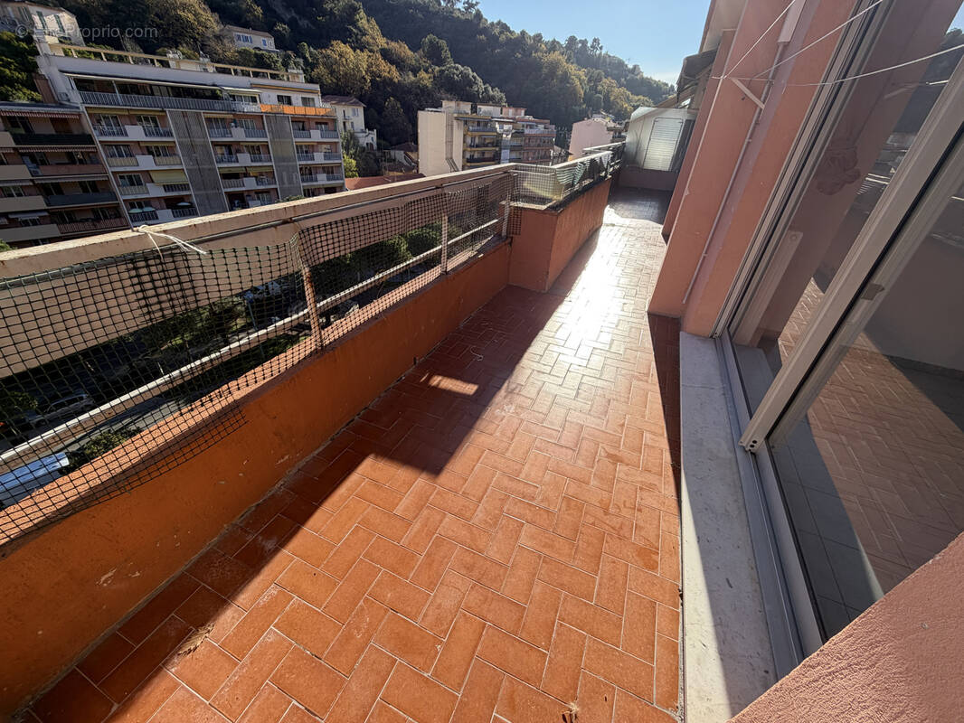 Appartement à MENTON