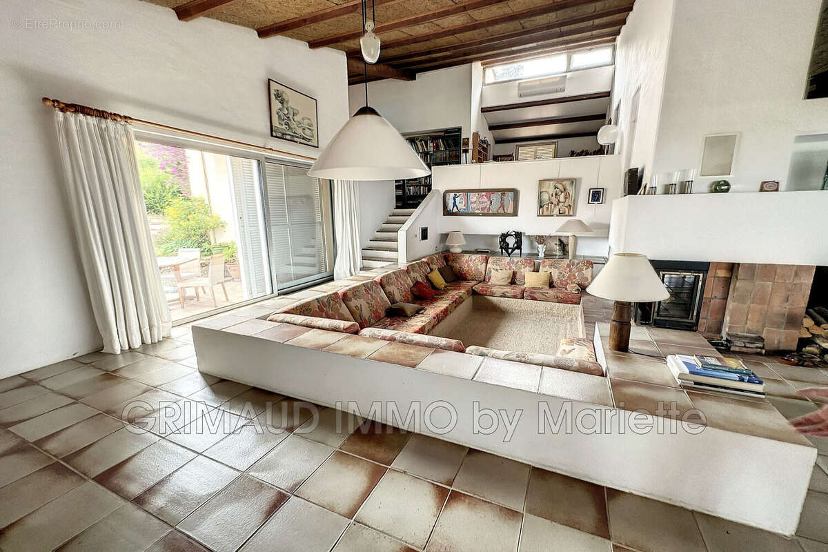 Maison à LA MOLE