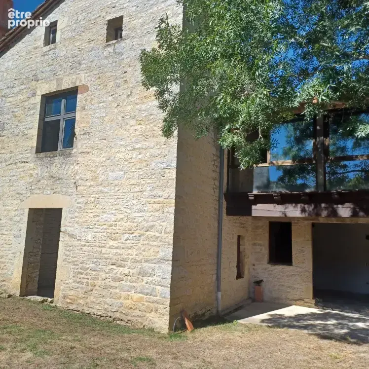 Maison à FENEYROLS