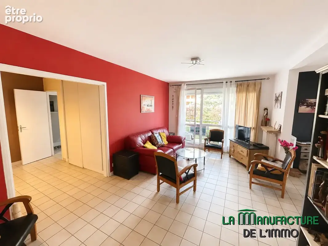Appartement f4 avec balcon, place de parking et cave - photo 12