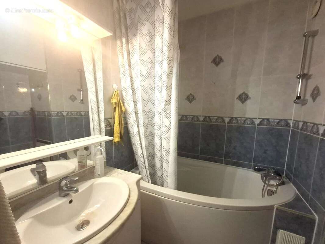 75013 paris appartement 3/4 pieces de 65 m² avec un parking et une cave - photo 13