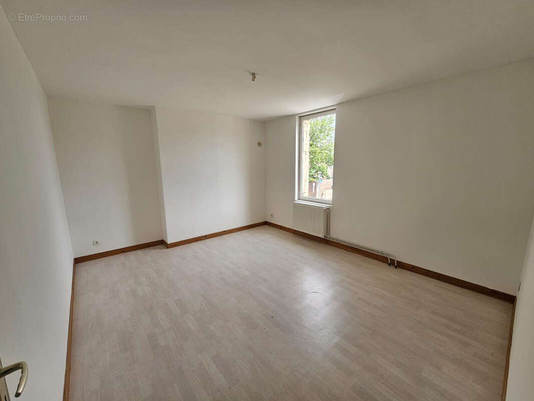 Appartement à BRUAY-SUR-L'ESCAUT