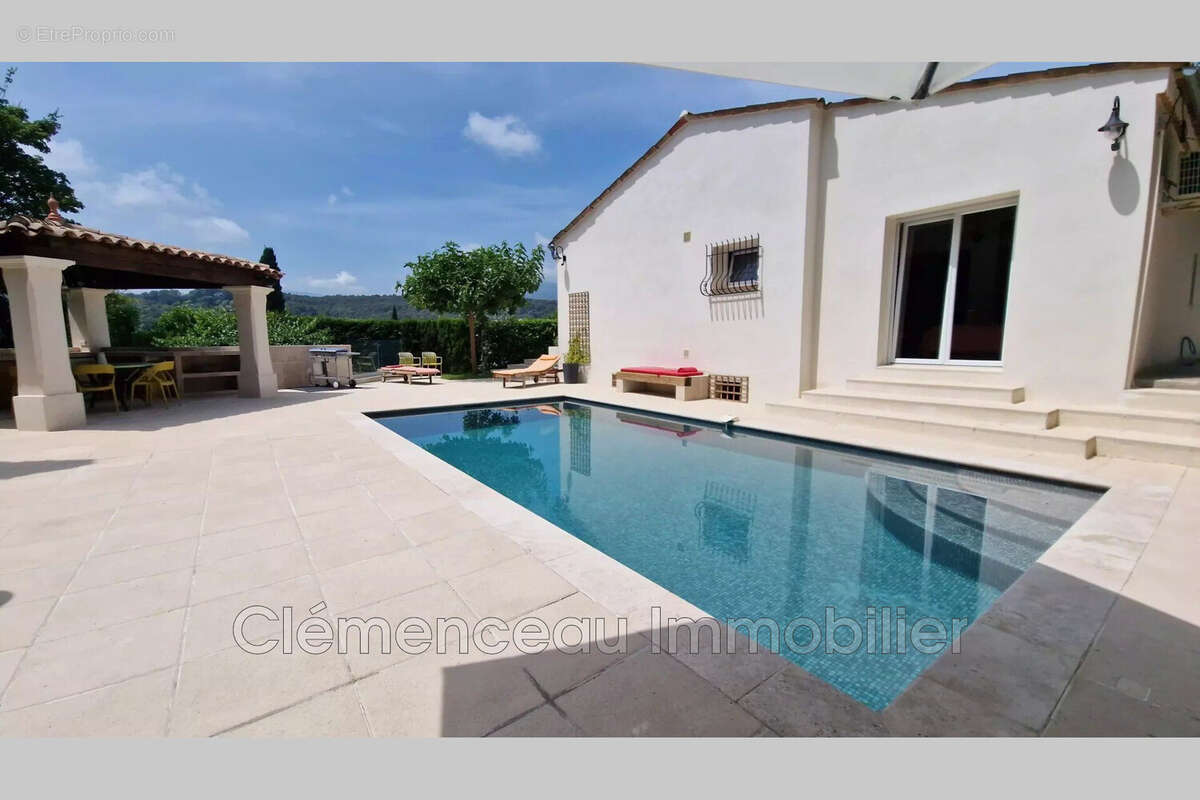 Maison à LA COLLE-SUR-LOUP