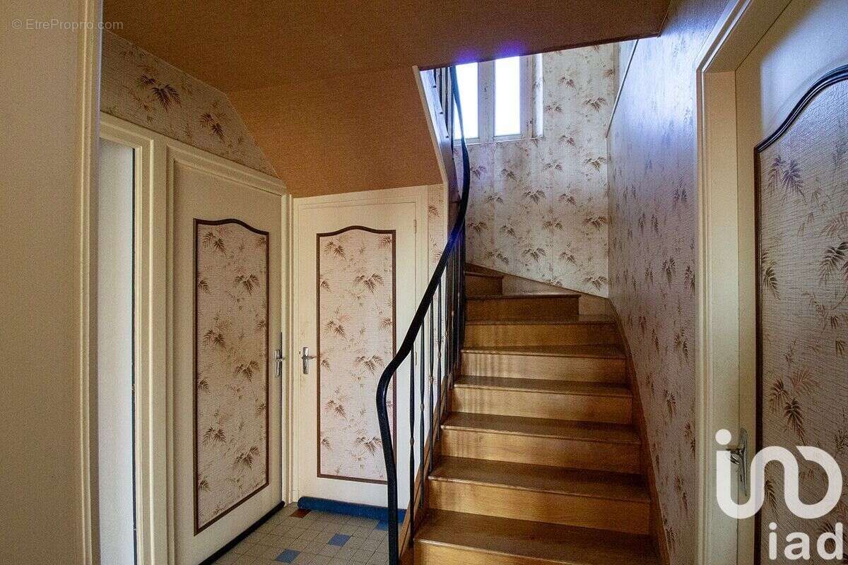 Photo 5 - Maison à VERTOLAYE