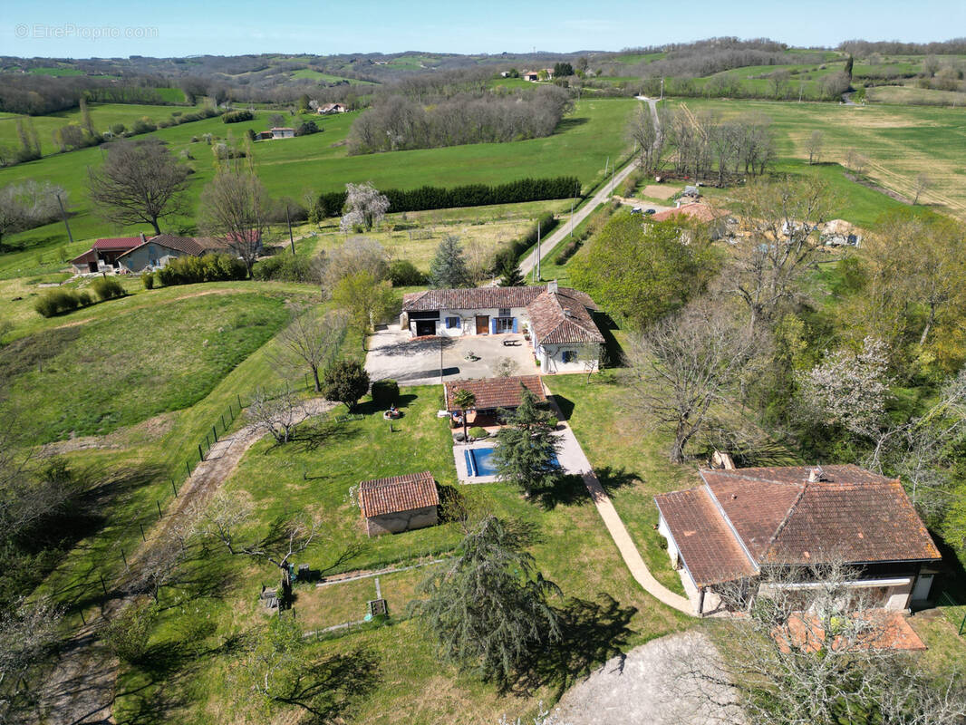 Maison à SIMORRE