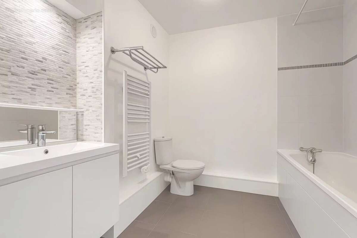 Appartement à FONTENAY-TRESIGNY