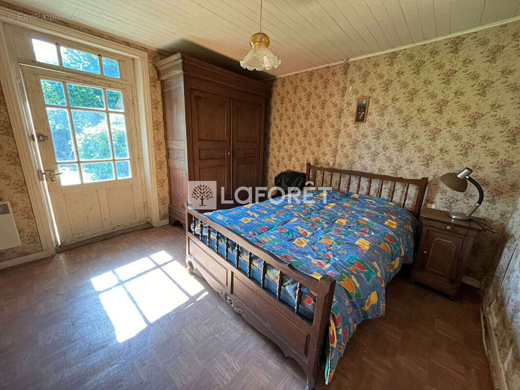 Maison à FRANGY-EN-BRESSE