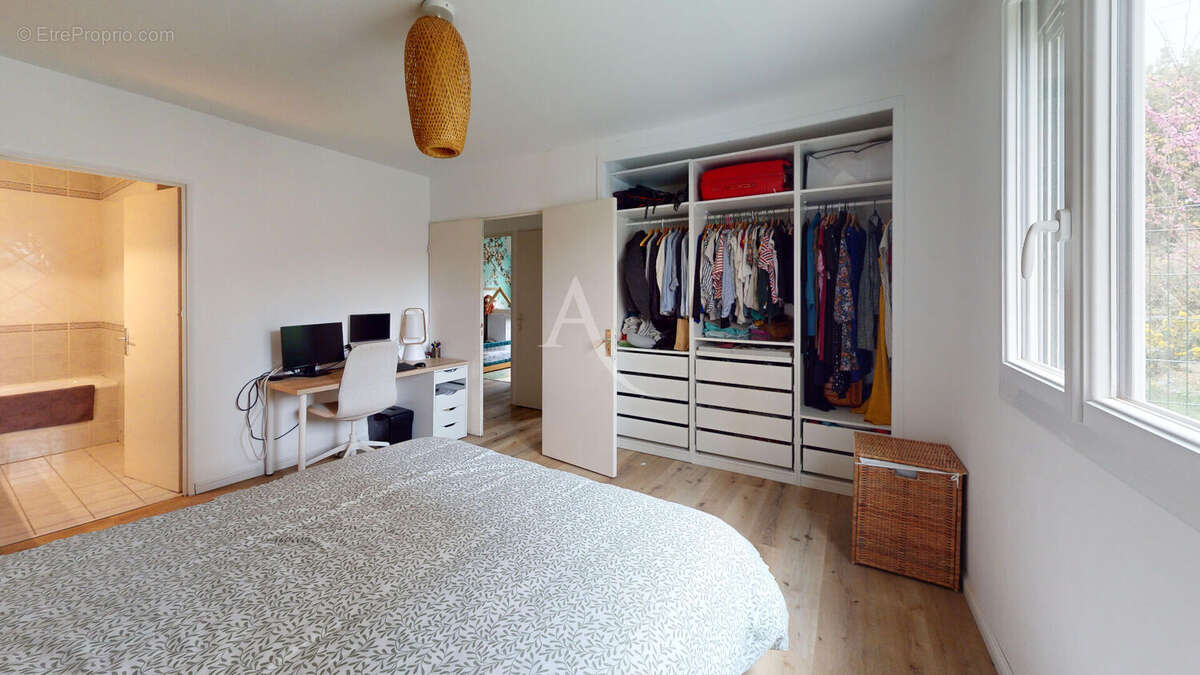 Maison à CASTANET-TOLOSAN