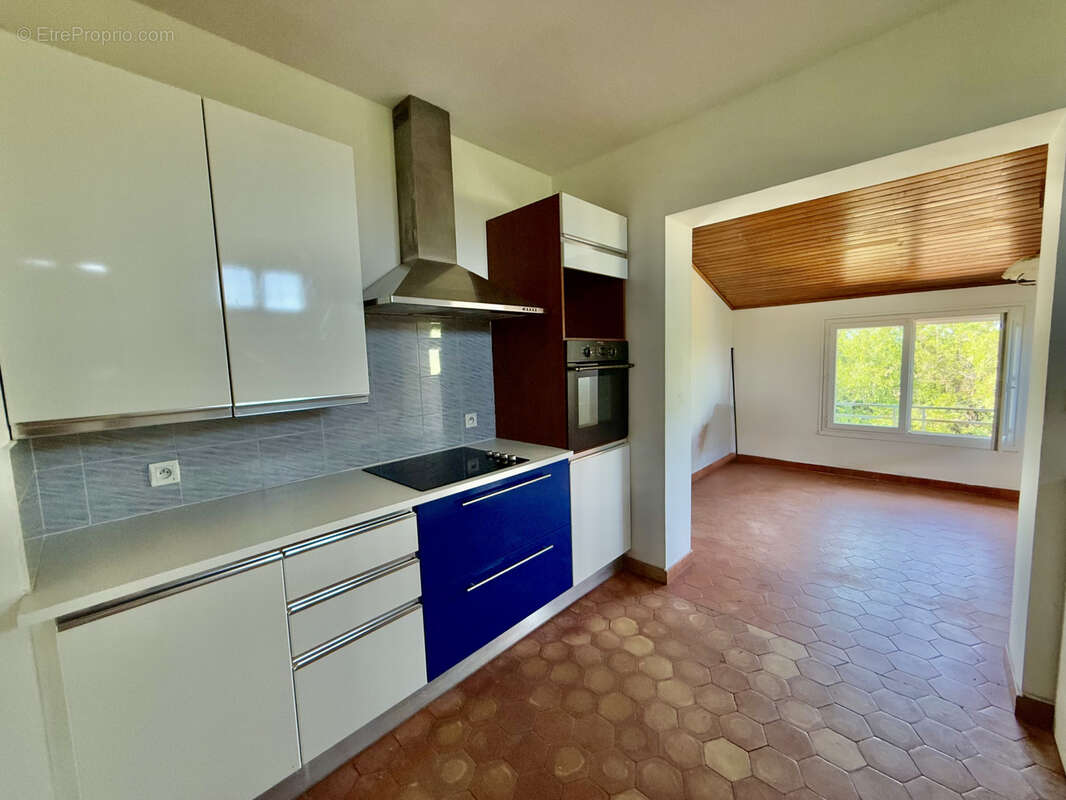Maison à TULETTE