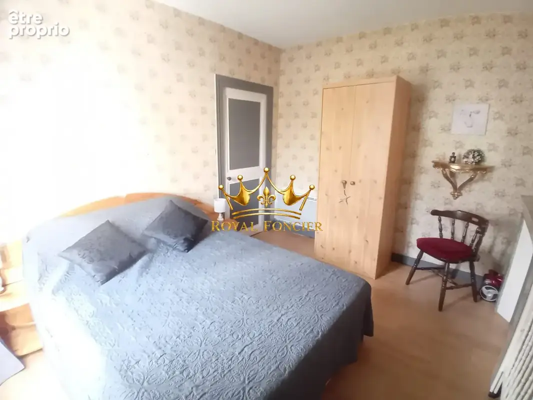 Etage : Chambre 1 