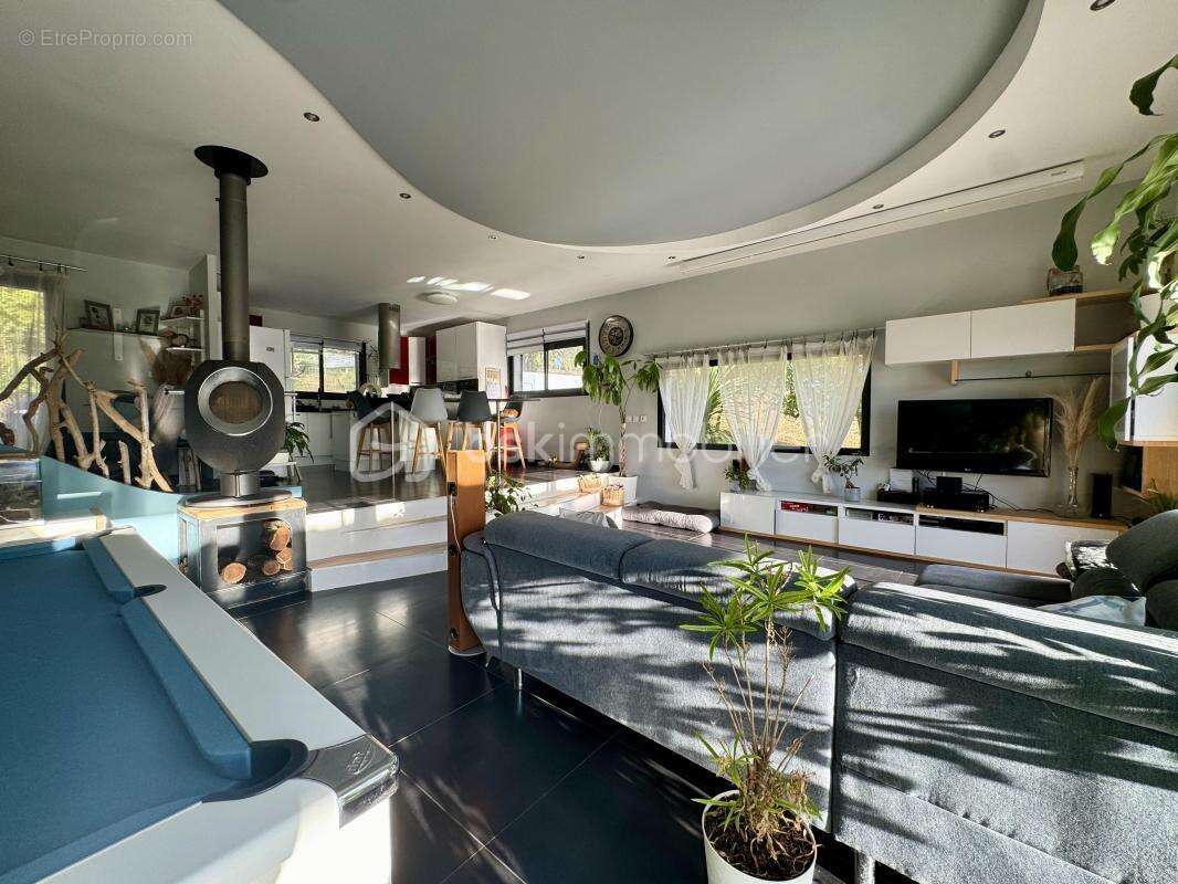 Maison à BELLESERRE