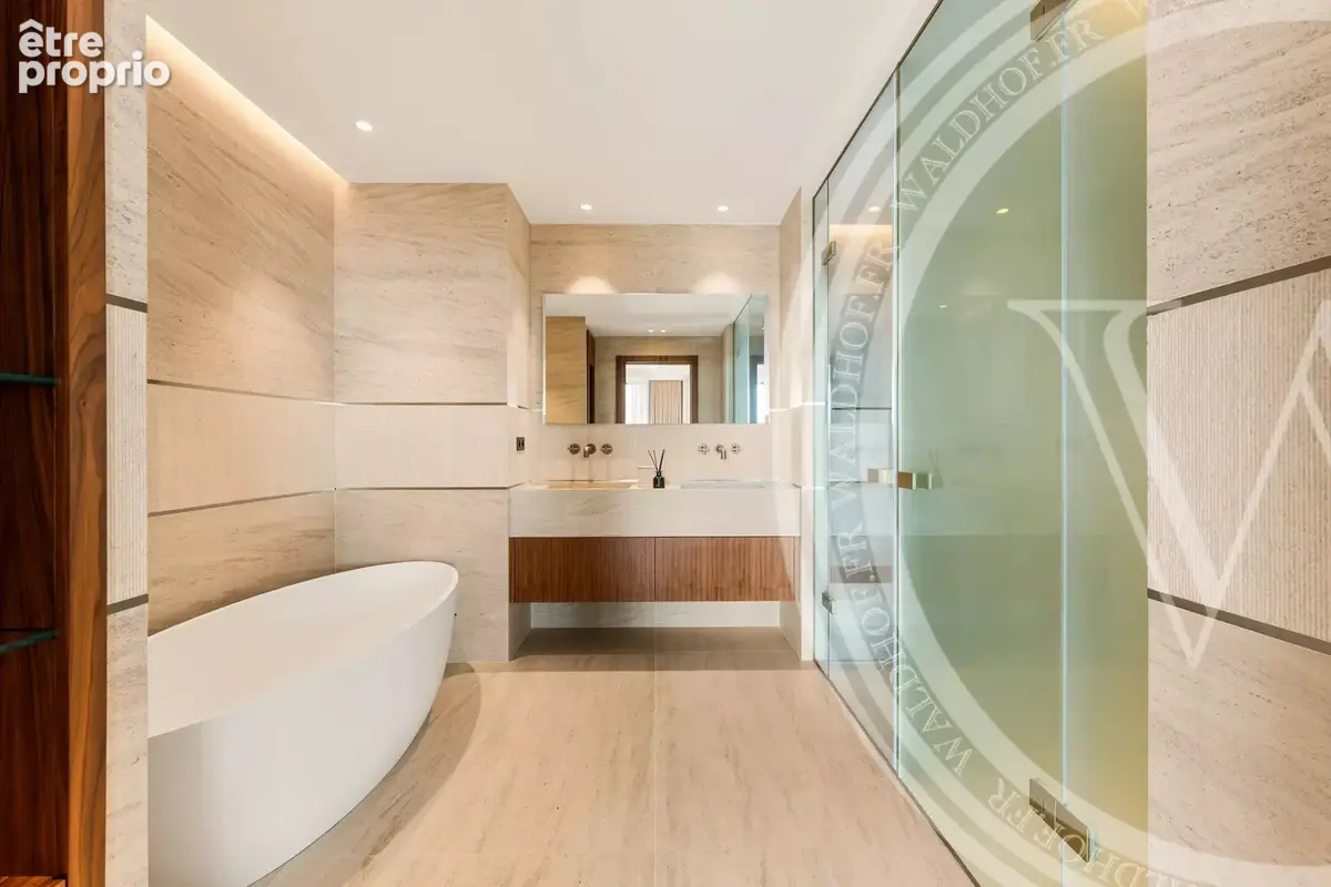 Villefranche-sur-Mer – Rade  Villa contemporaine exceptionnelle, vues sur la mer sur Cap Ferrat - photo 10