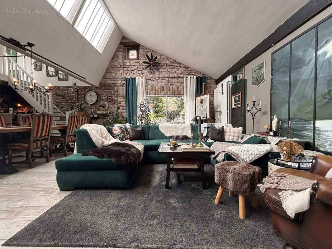 Maison à LUXEUIL-LES-BAINS