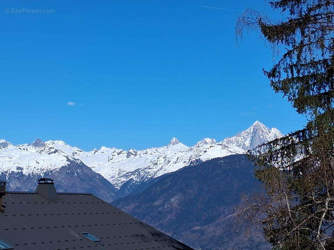 Appartement à COMBLOUX