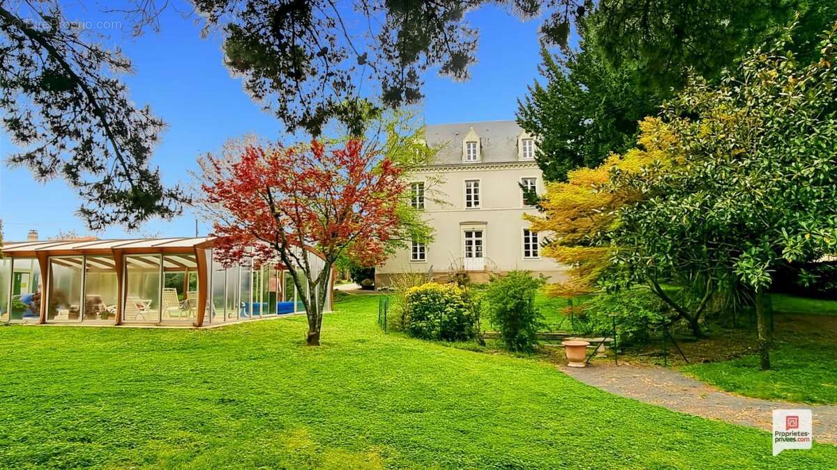 Maison à HAUTE-GOULAINE